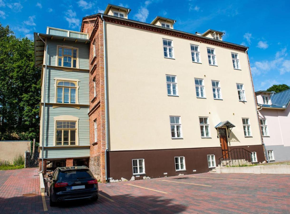 Lossi 32 Cozy Apartment Тарту Екстер'єр фото